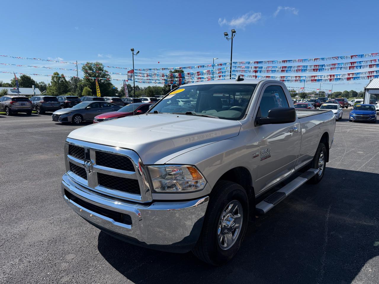 RAM 2500 SLT 4x2 Reg Cab 8' Box 2017