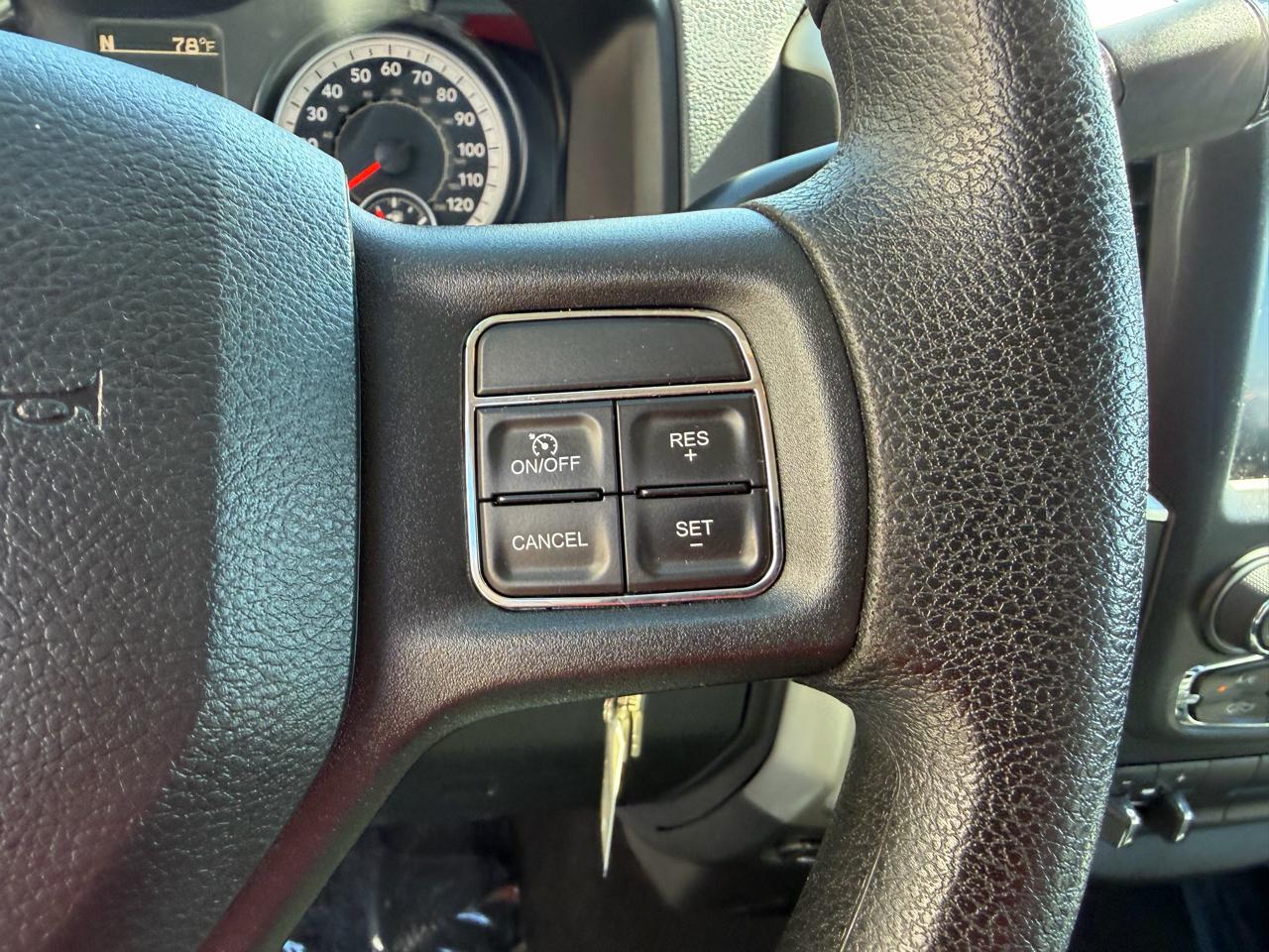 RAM 2500 SLT 4x2 Reg Cab 8' Box 2017
