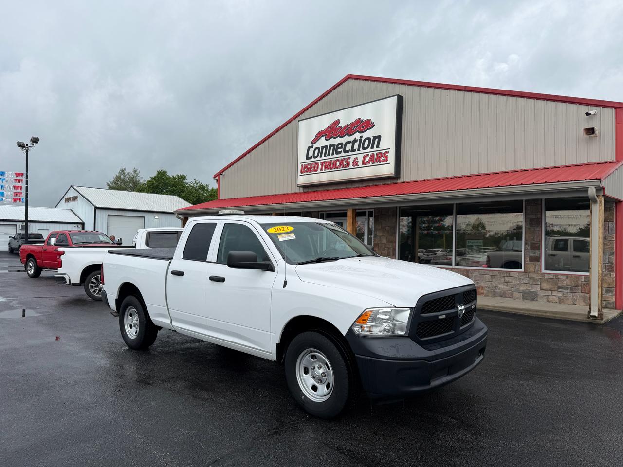 2022 RAM 1500 Classic Tradesman 4x4 Quad Cab 6'4" Box