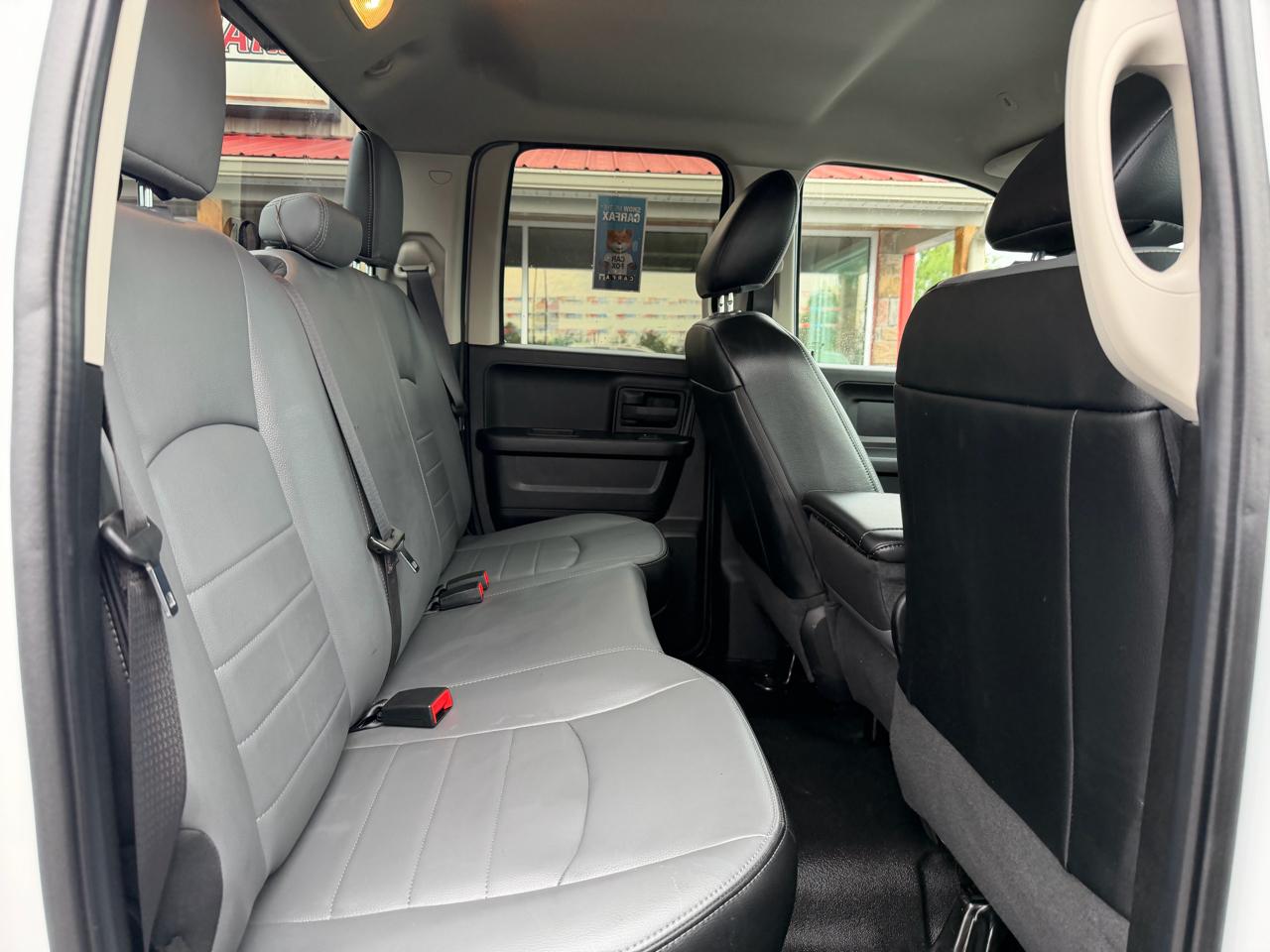 RAM 1500 Classic Tradesman 4x4 Quad Cab 6'4" Box 2022