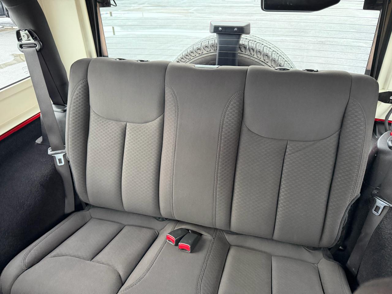 Jeep Wrangler 4WD 2dr Sport 2015