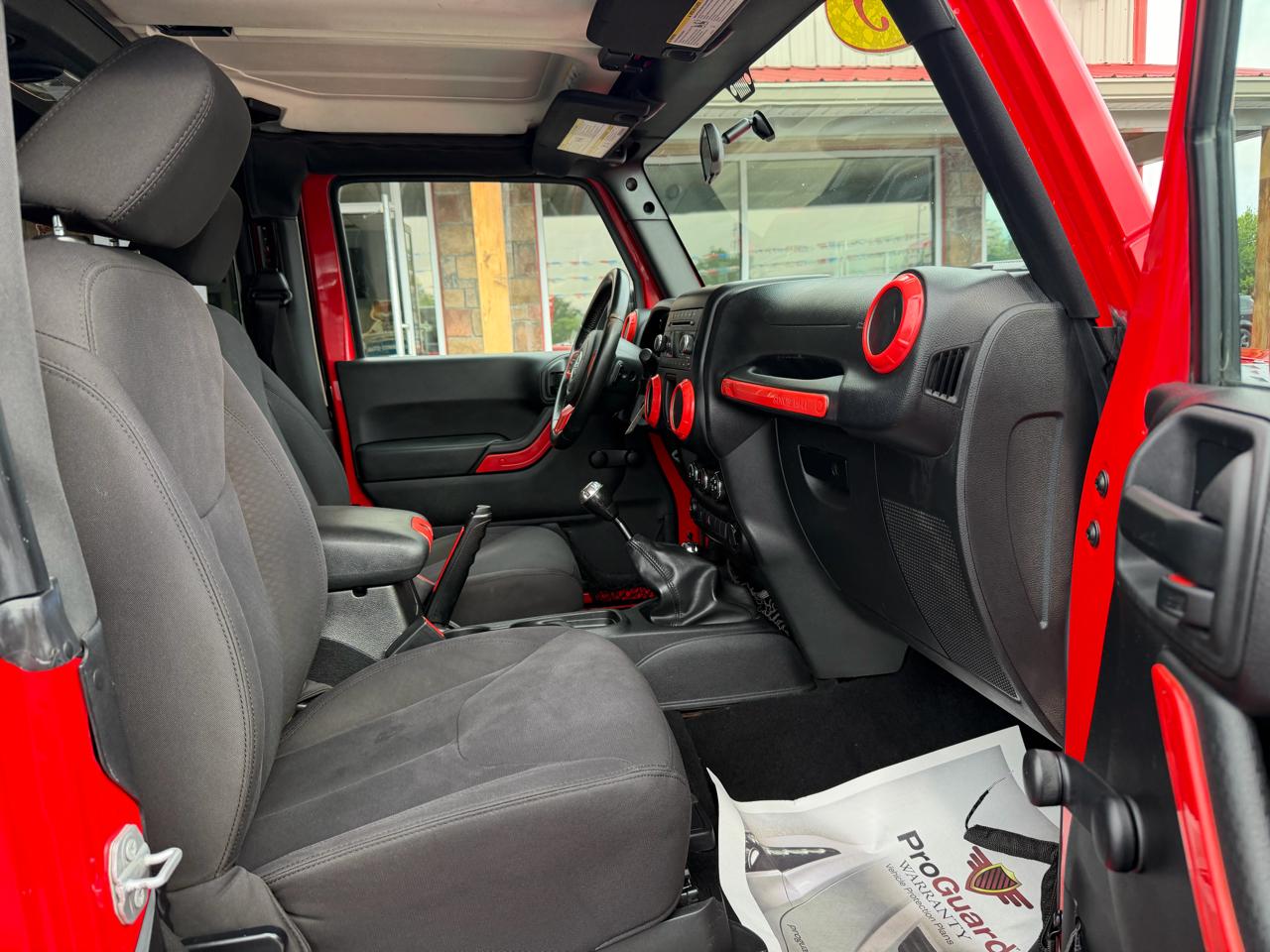 Jeep Wrangler 4WD 2dr Sport 2015