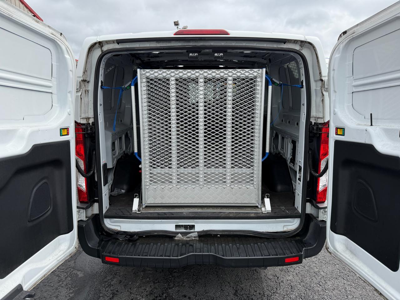 Ford Transit Van T-150 130" Low Rf 8600 GVWR Swing-Out RH Dr 2019