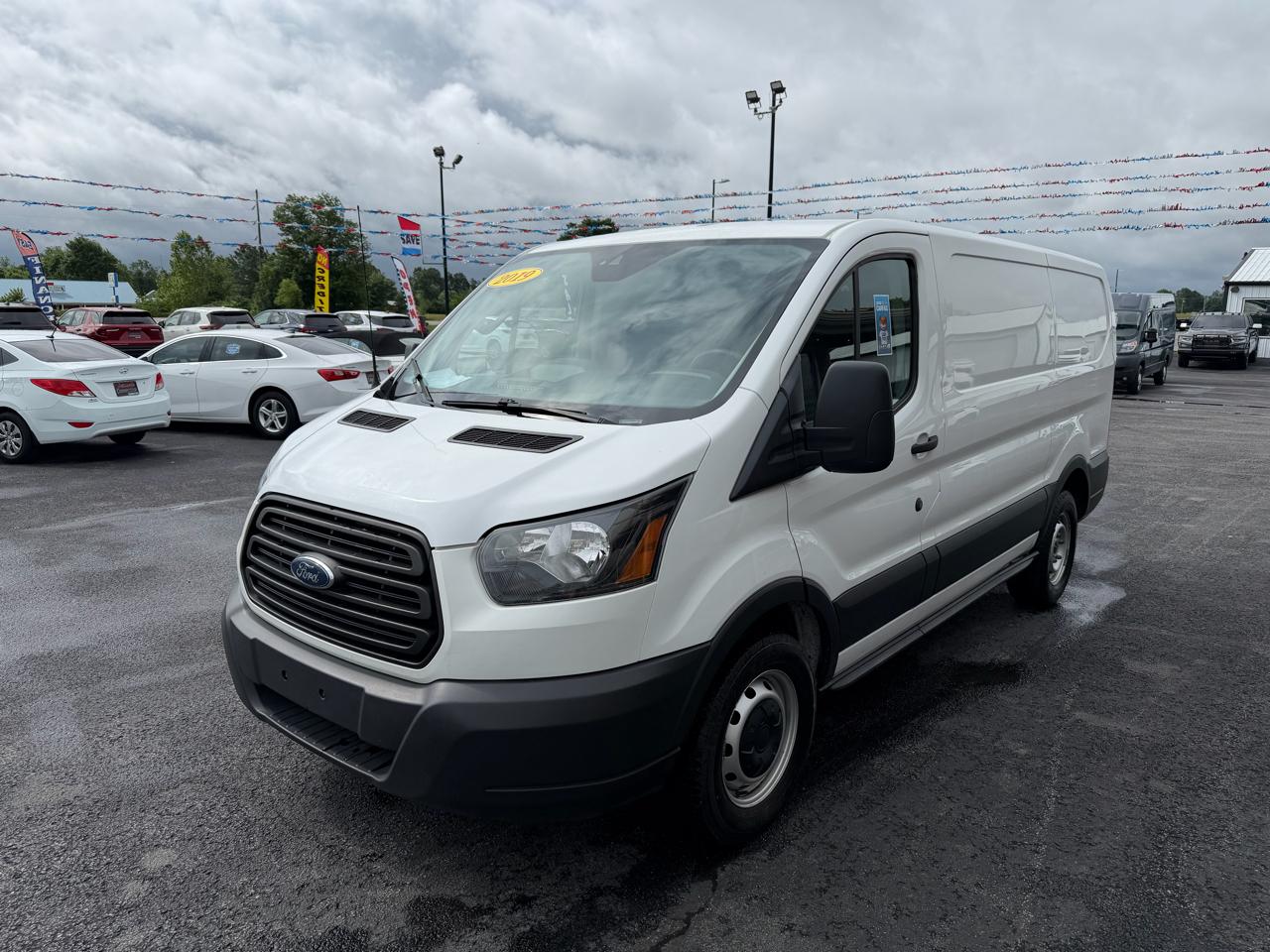 Ford Transit Van T-150 130" Low Rf 8600 GVWR Swing-Out RH Dr 2019