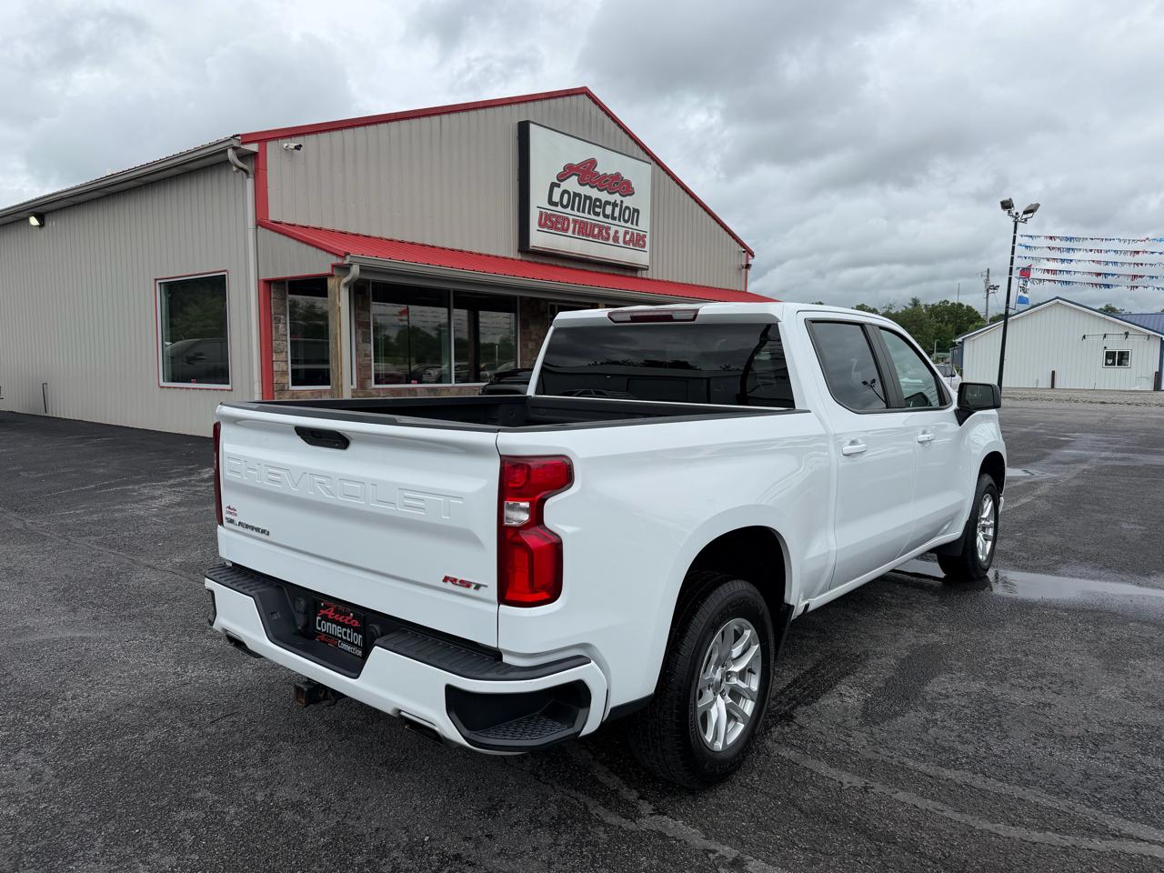 Chevrolet Silverado 1500 4WD Crew Cab 147" RST 2021