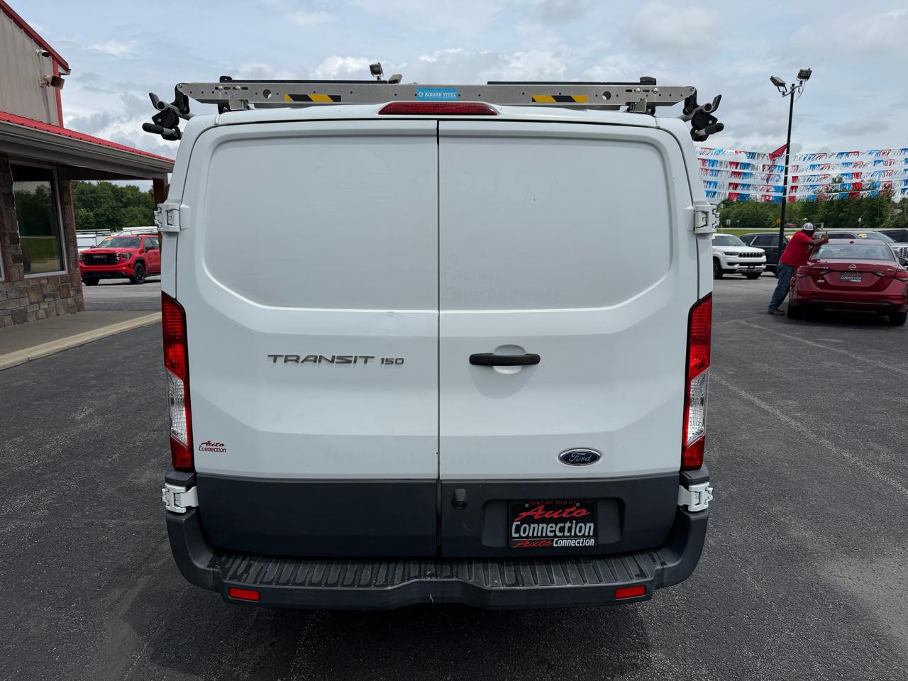 Ford Transit Van T-150 130" Low Rf 8600 GVWR Swing-Out RH Dr 2017