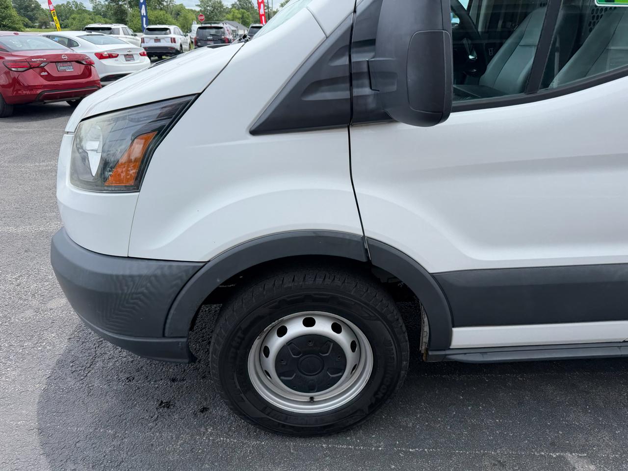 Ford Transit Van T-150 130" Low Rf 8600 GVWR Swing-Out RH Dr 2017