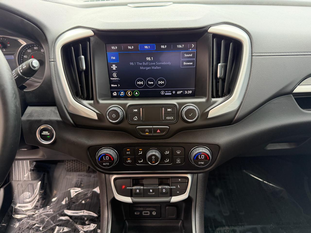 GMC Terrain AWD 4dr SLT 2024