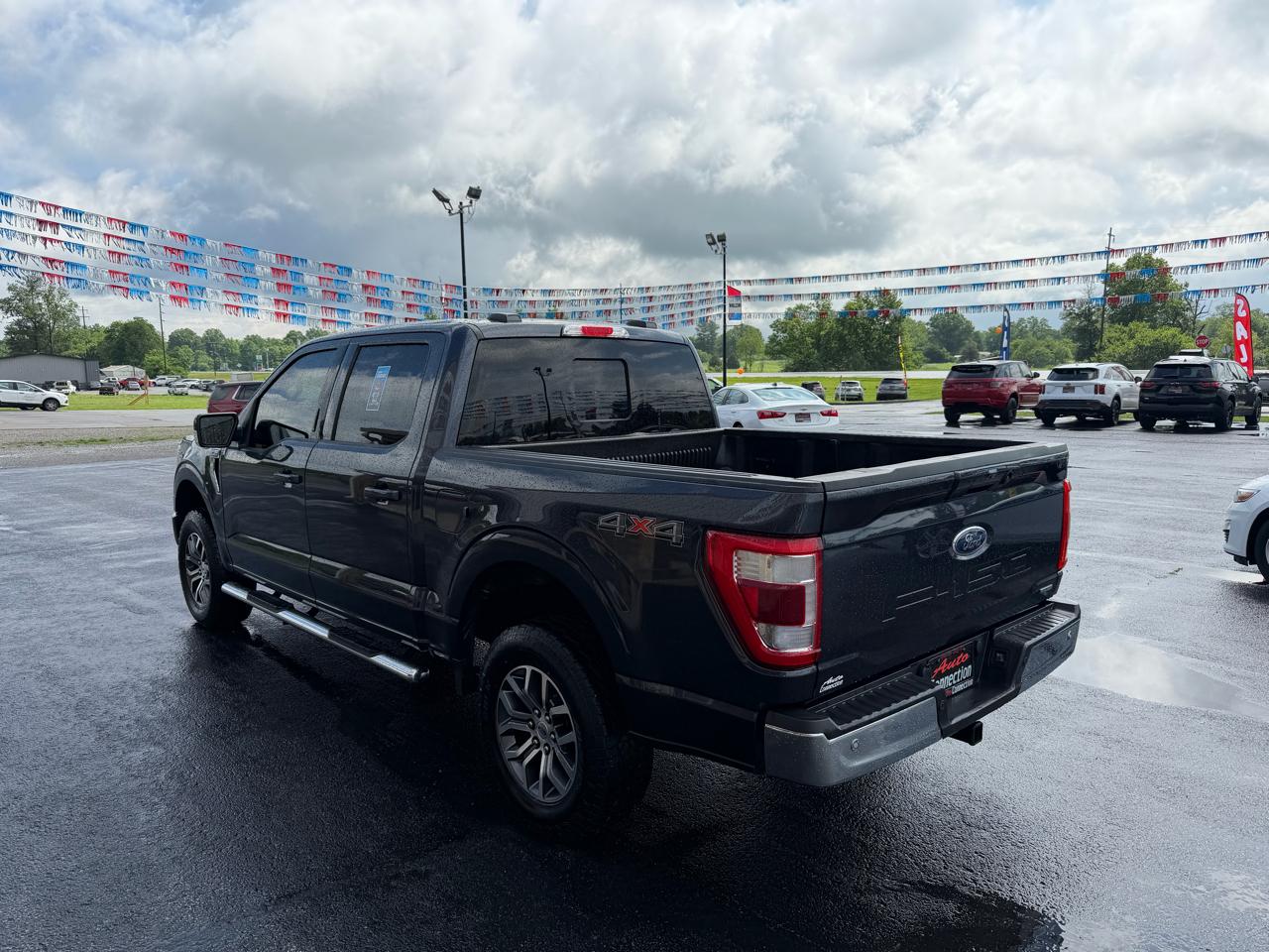 Ford F-150 4WD SuperCrew 145" Lariat 2022