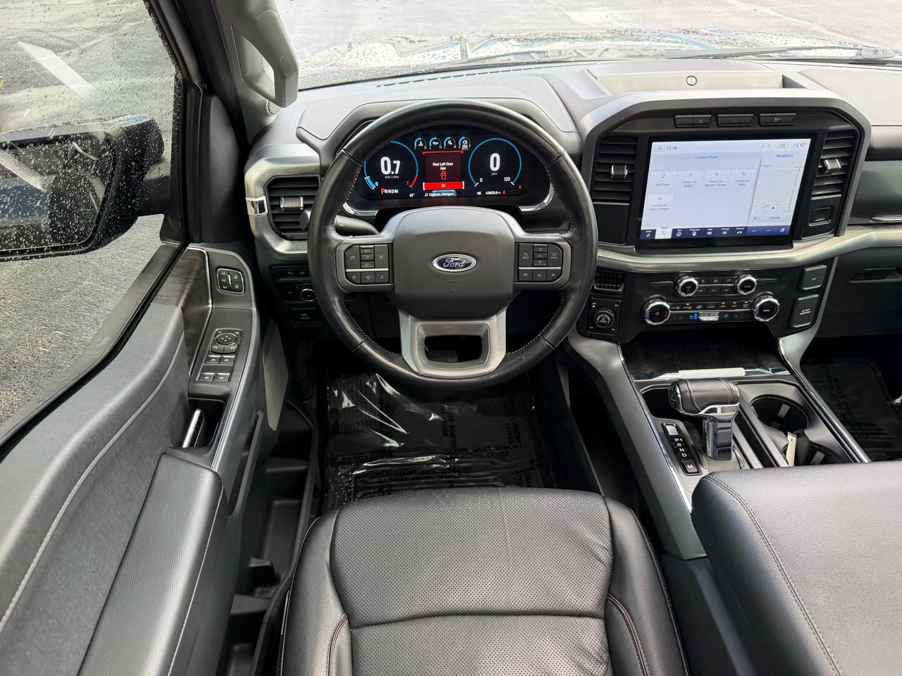 Ford F-150 4WD SuperCrew 145" Lariat 2022