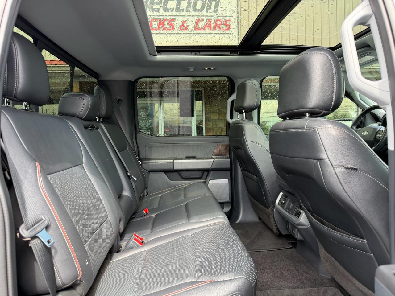 Ford F-150 4WD SuperCrew 145" Lariat 2022