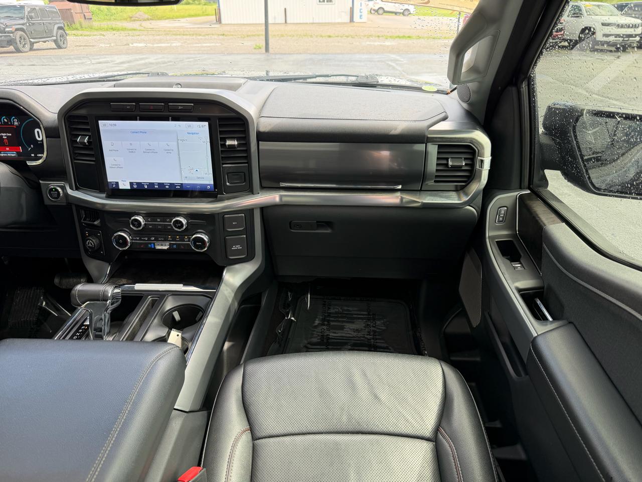 Ford F-150 4WD SuperCrew 145" Lariat 2022