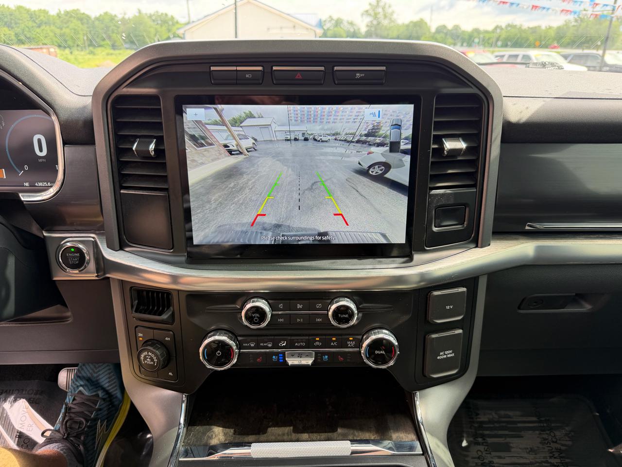 Ford F-150 4WD SuperCrew 145" Lariat 2022