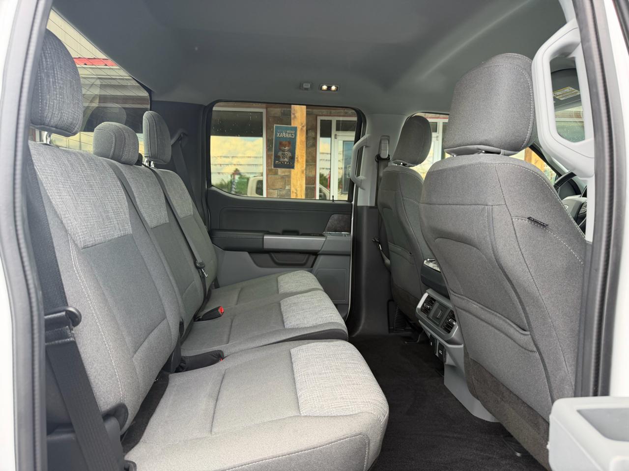 Ford F-150 4WD SuperCrew 139" XLT 2021