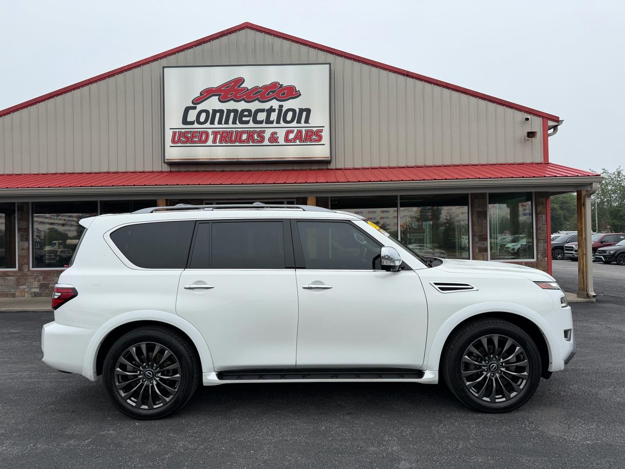 Nissan Armada 4x2 Platinum 2023
