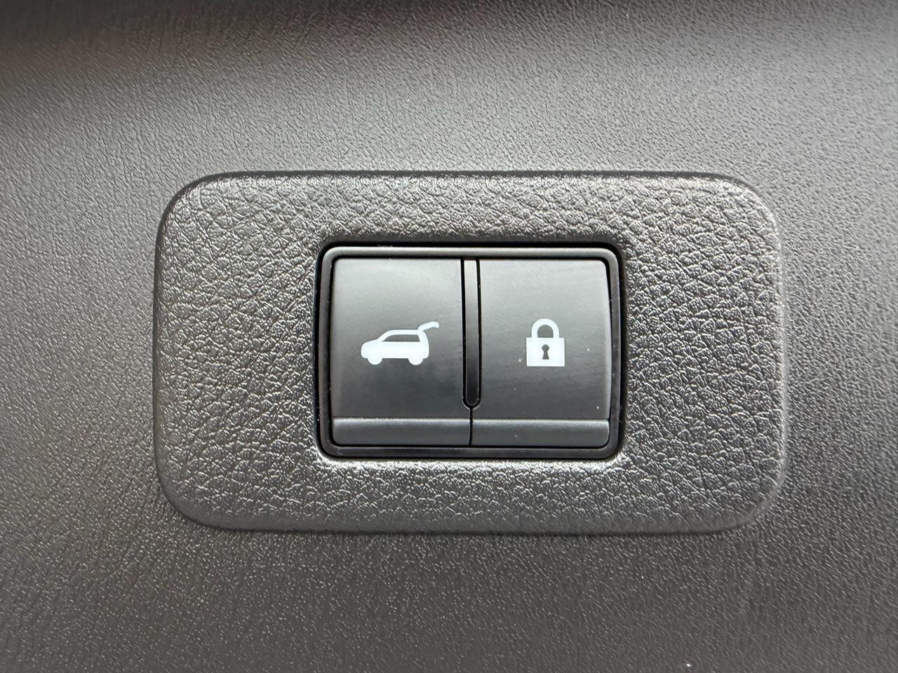 Nissan Armada 4x2 Platinum 2023