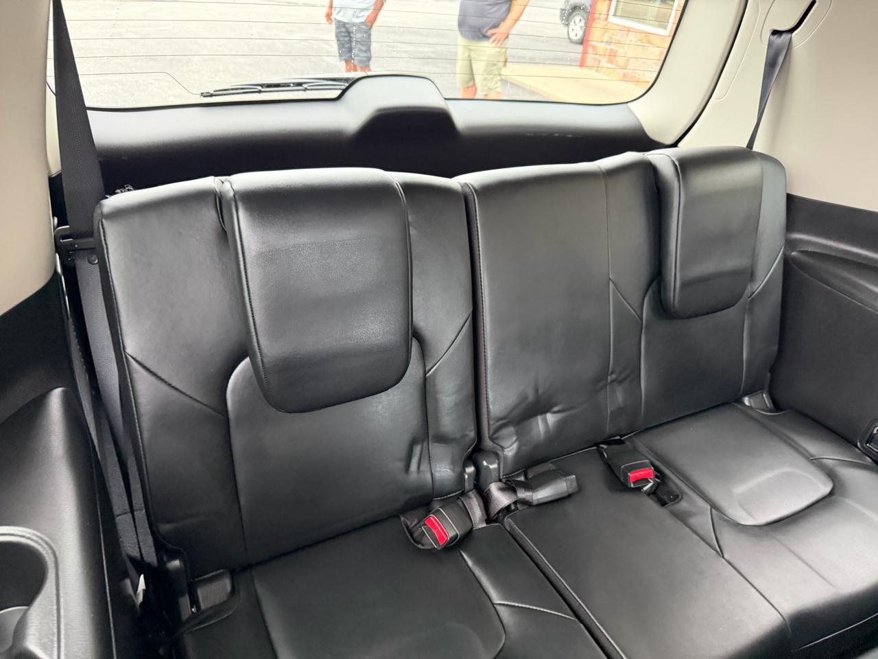 Nissan Armada 4x2 Platinum 2023