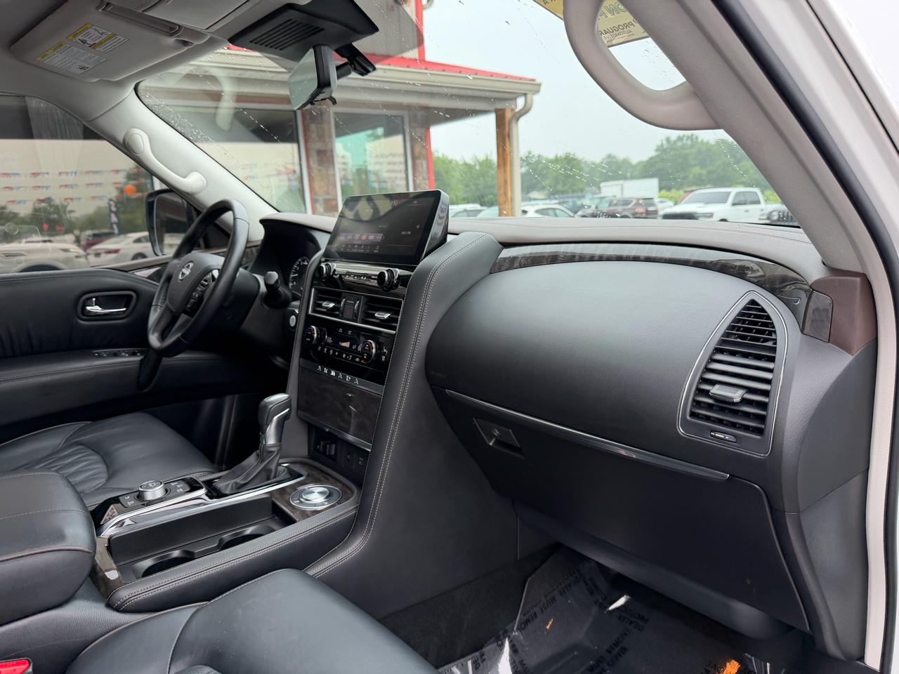Nissan Armada 4x2 Platinum 2023