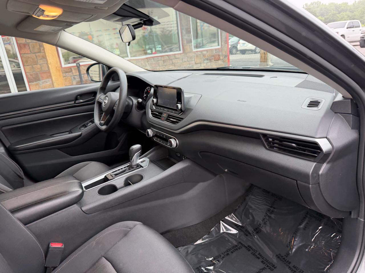 Nissan Altima 2.5 S Sedan 2023