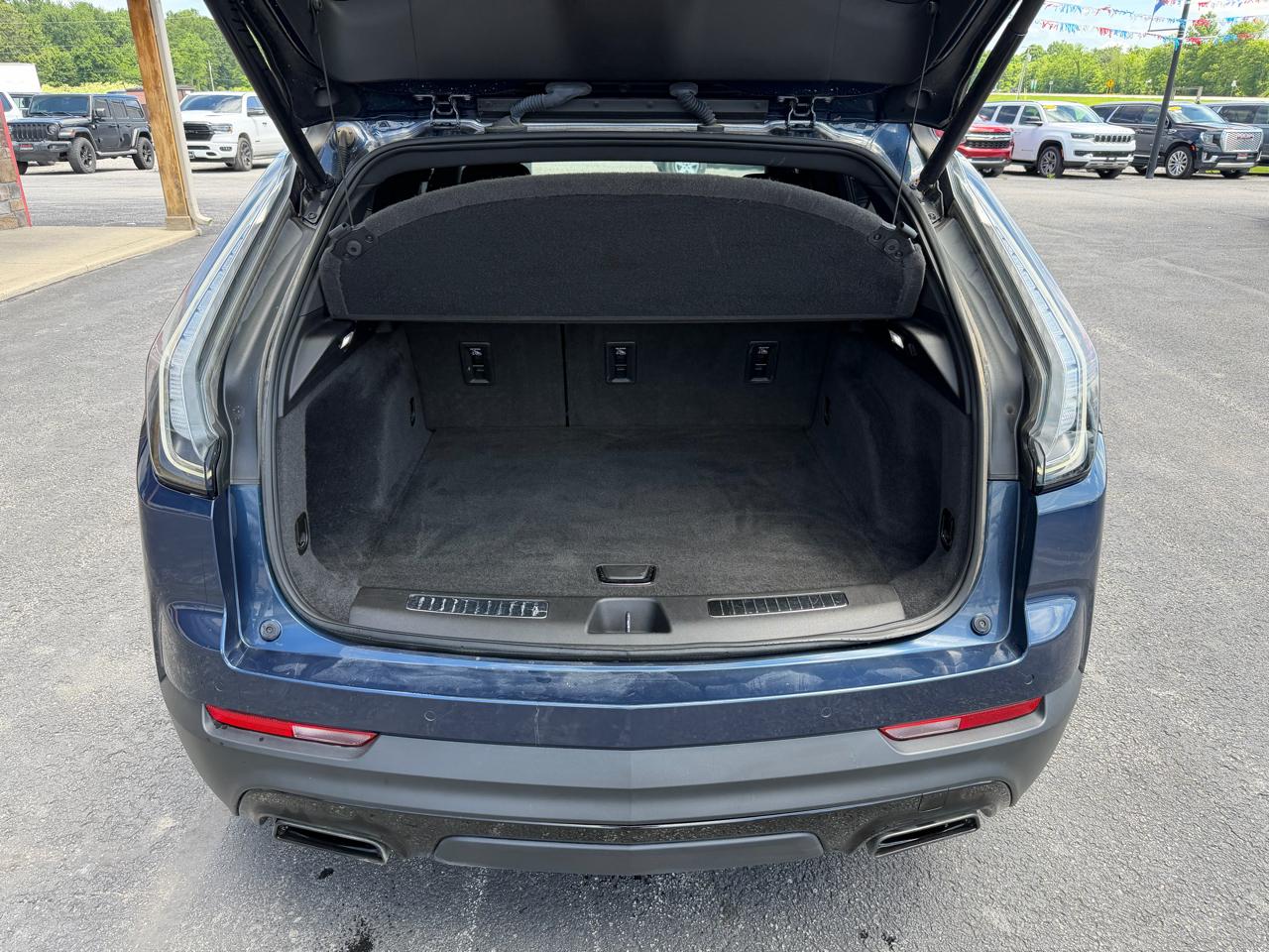 Cadillac XT4 AWD 4dr Sport 2019