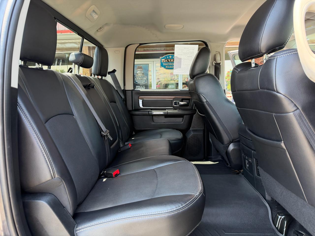 RAM 1500 Laramie 4x4 Crew Cab 5'7" Box 2017
