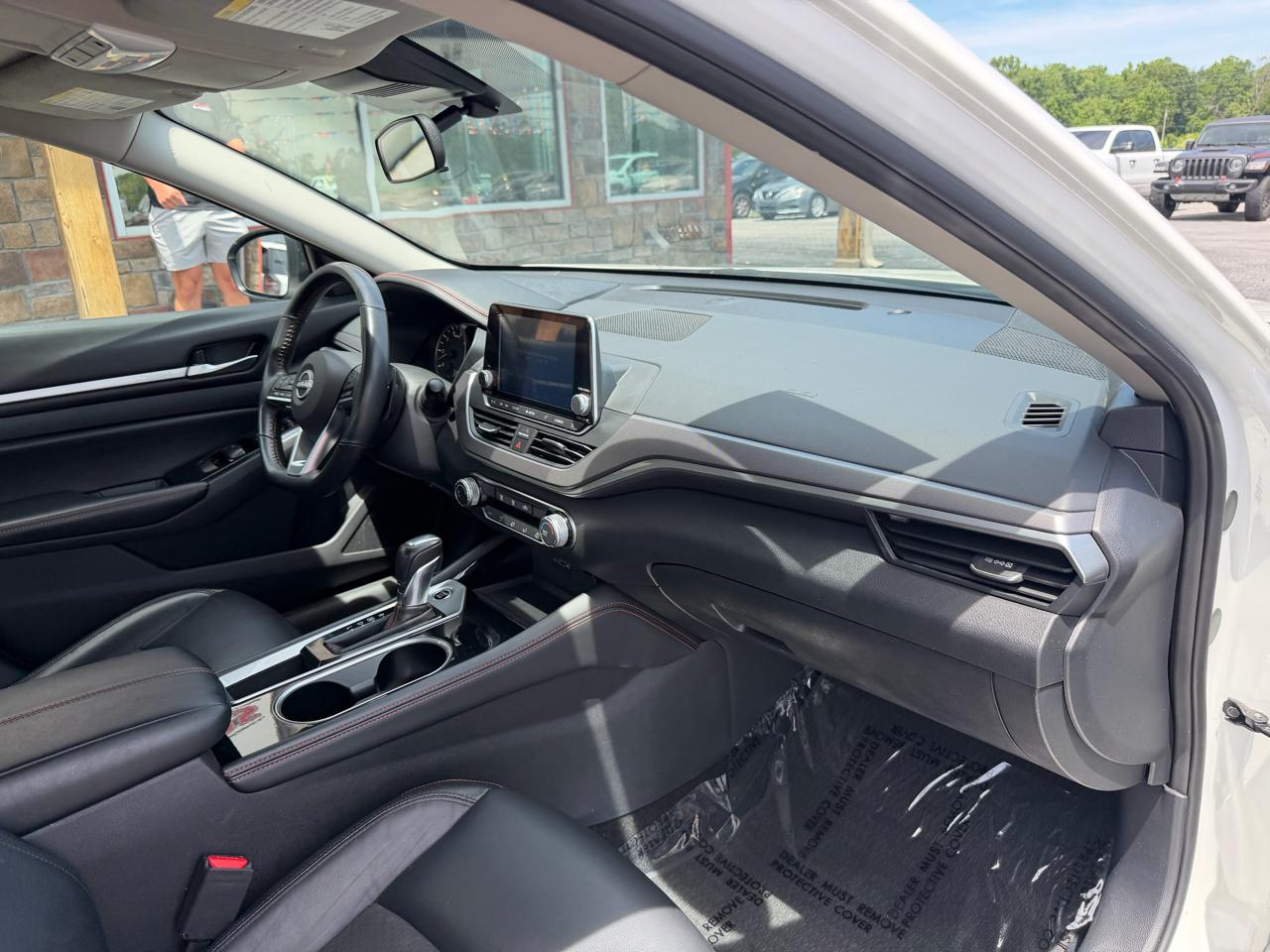 Nissan Altima 2.5 SR Sedan 2024