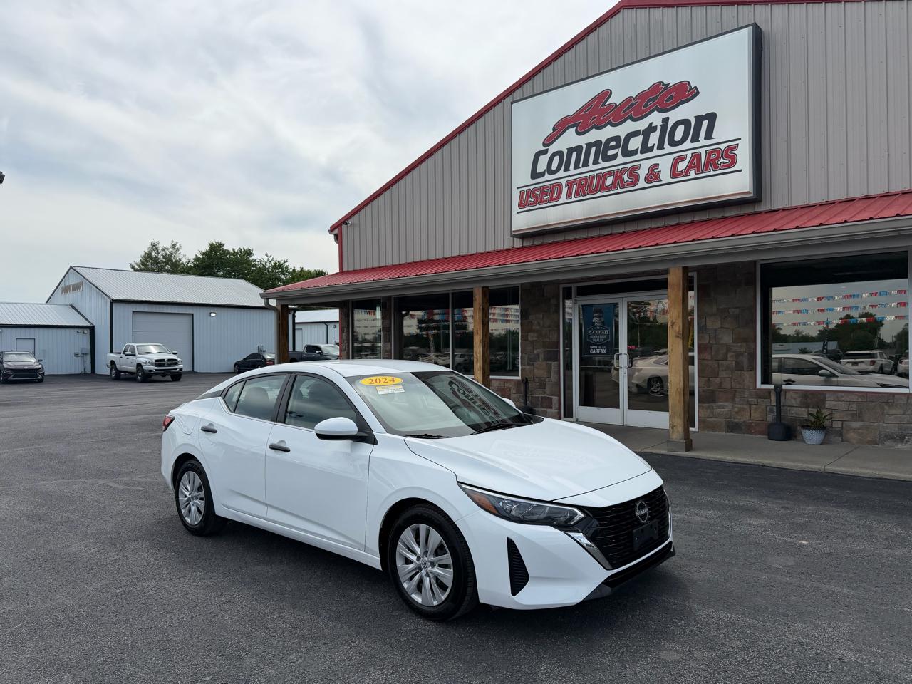 Nissan Sentra S CVT 2024