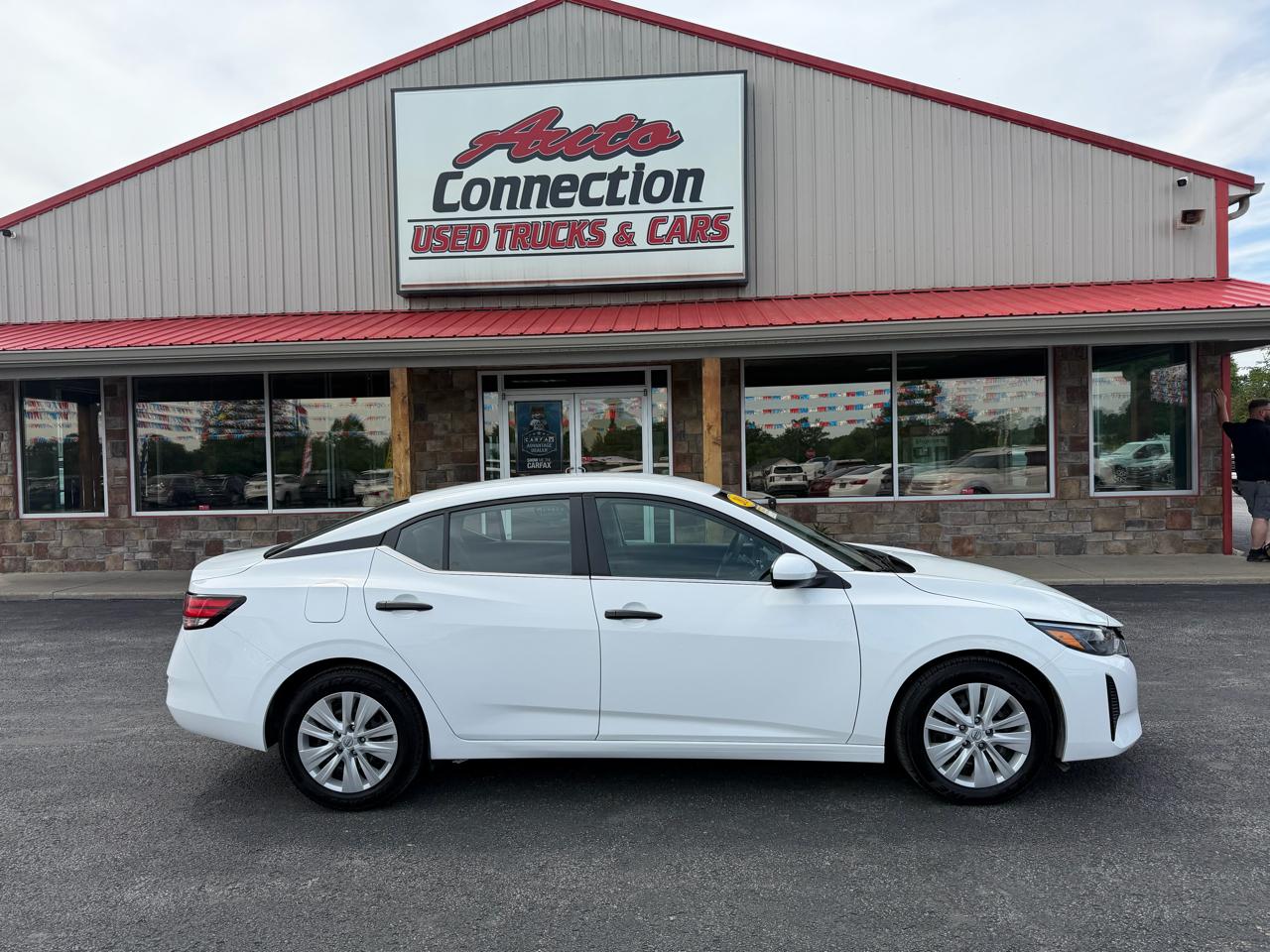 Nissan Sentra S CVT 2024