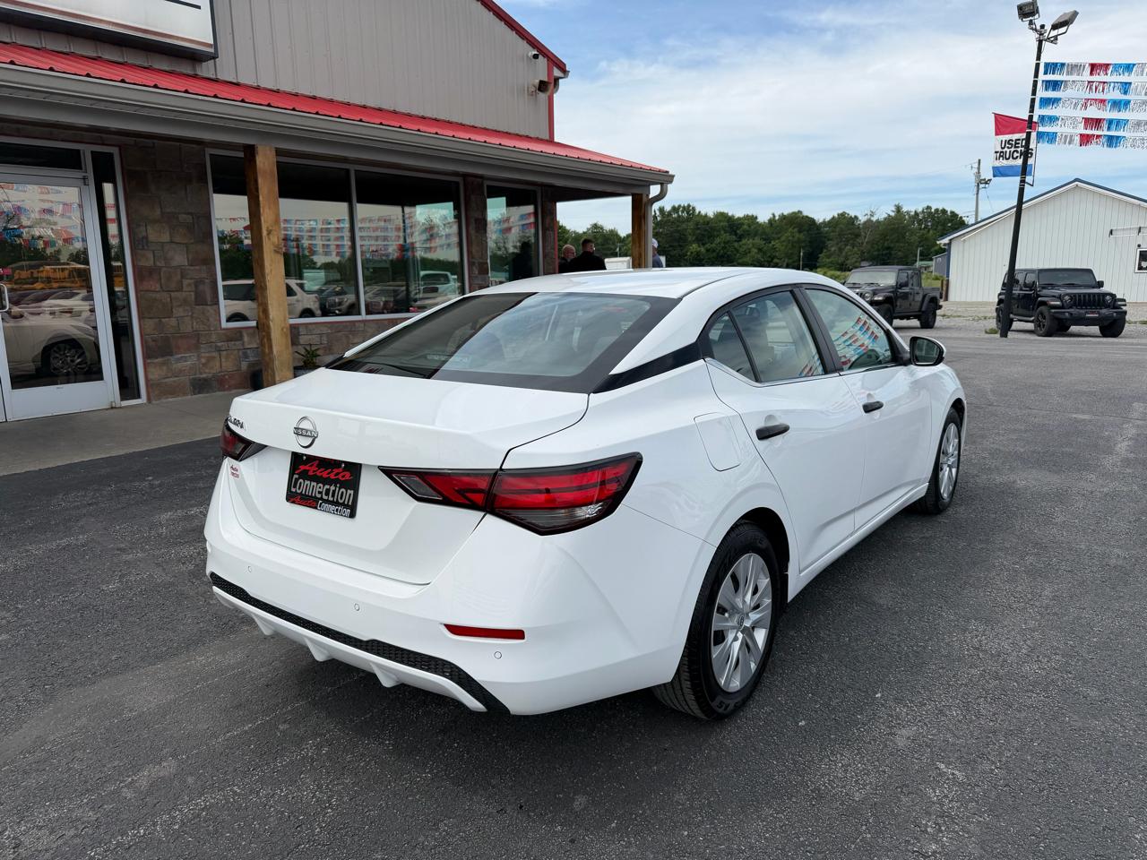 Nissan Sentra S CVT 2024