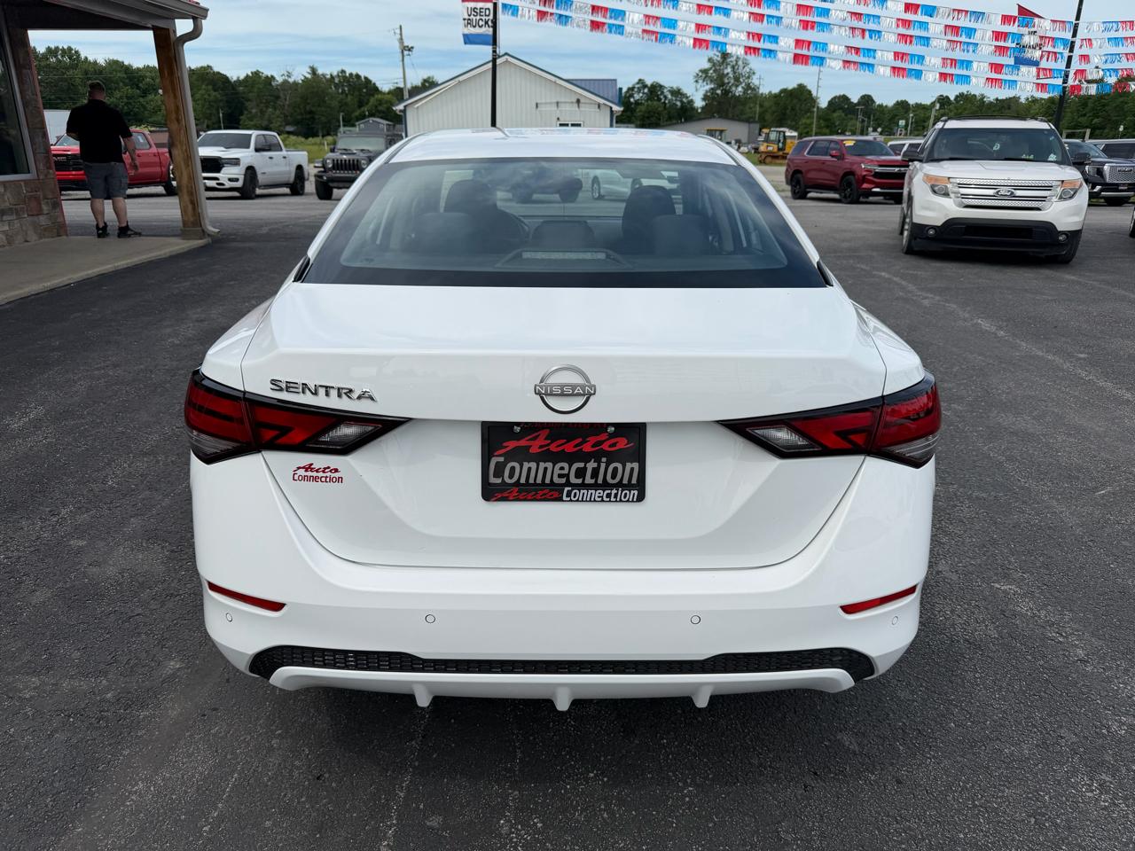 Nissan Sentra S CVT 2024