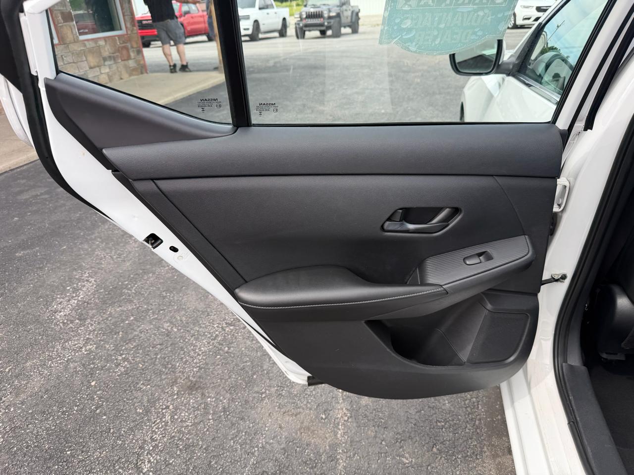 Nissan Sentra S CVT 2024