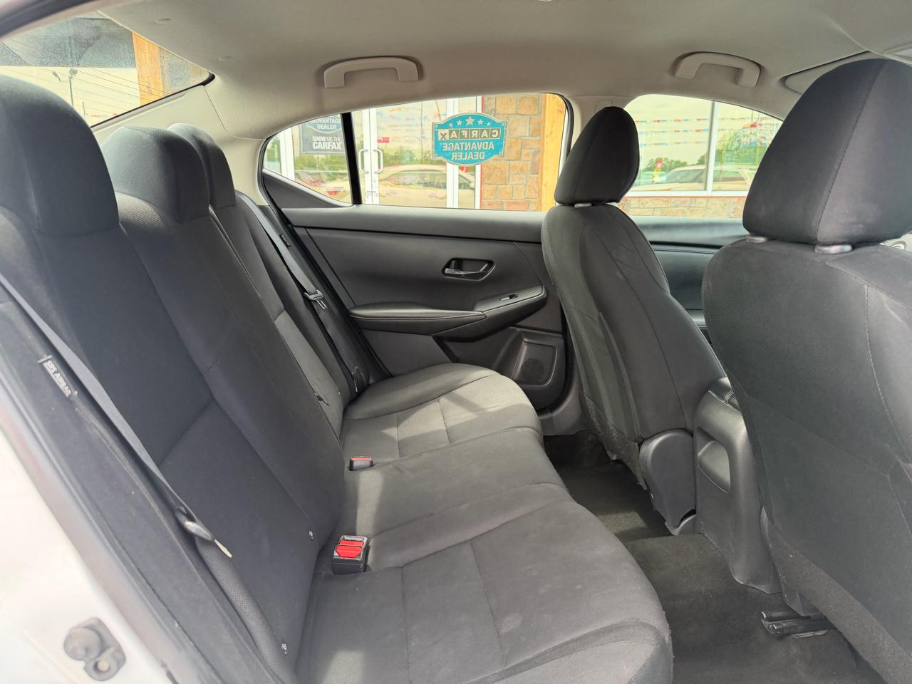 Nissan Sentra S CVT 2024