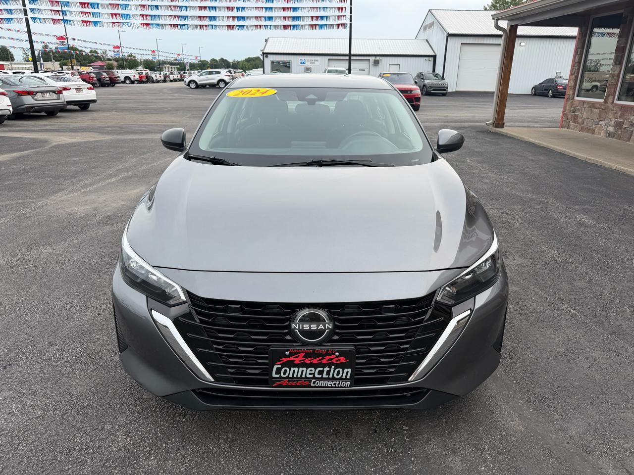 Nissan Sentra S CVT 2024
