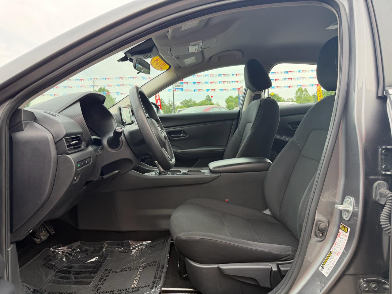 Nissan Sentra S CVT 2024