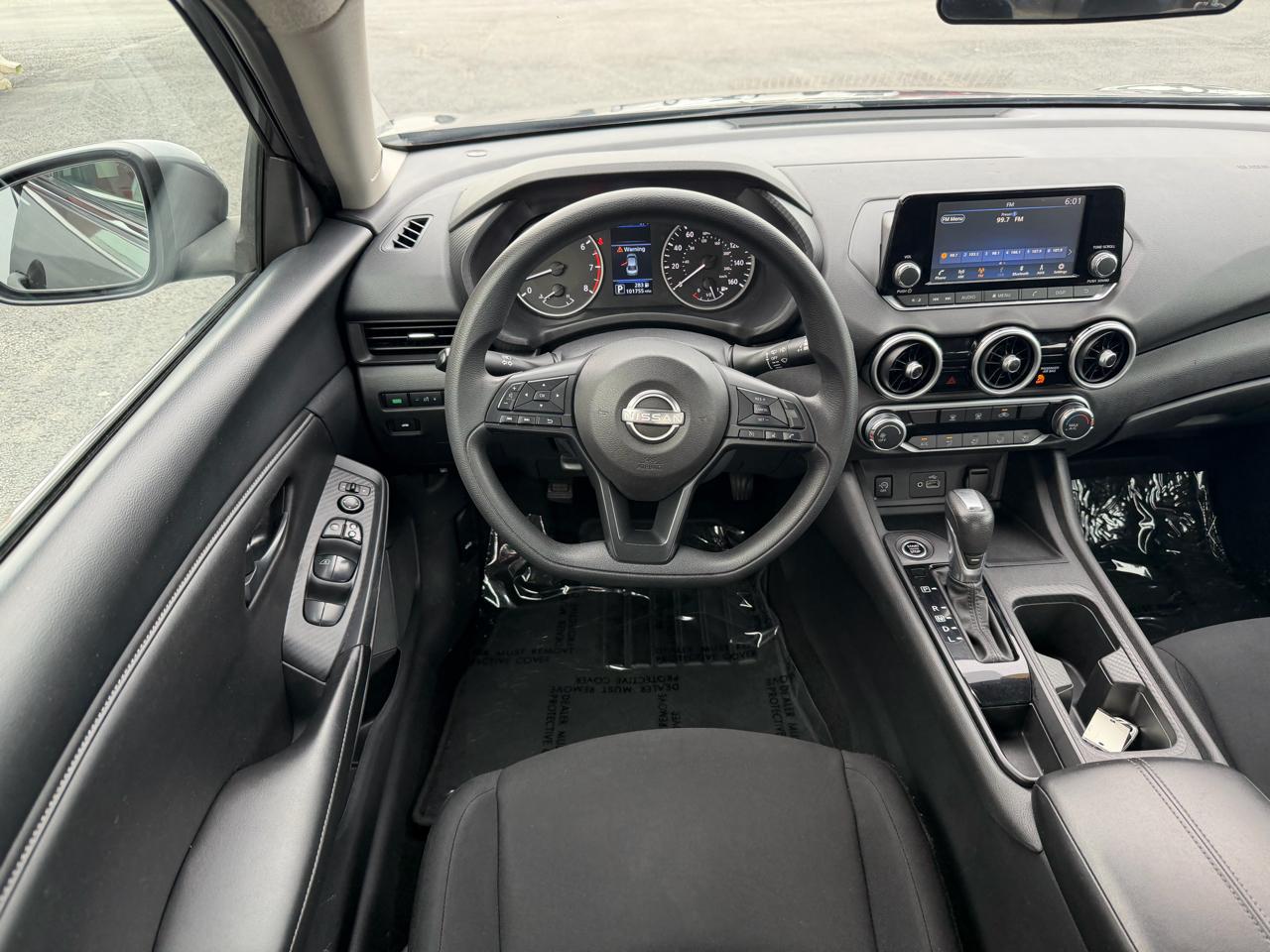 Nissan Sentra S CVT 2024