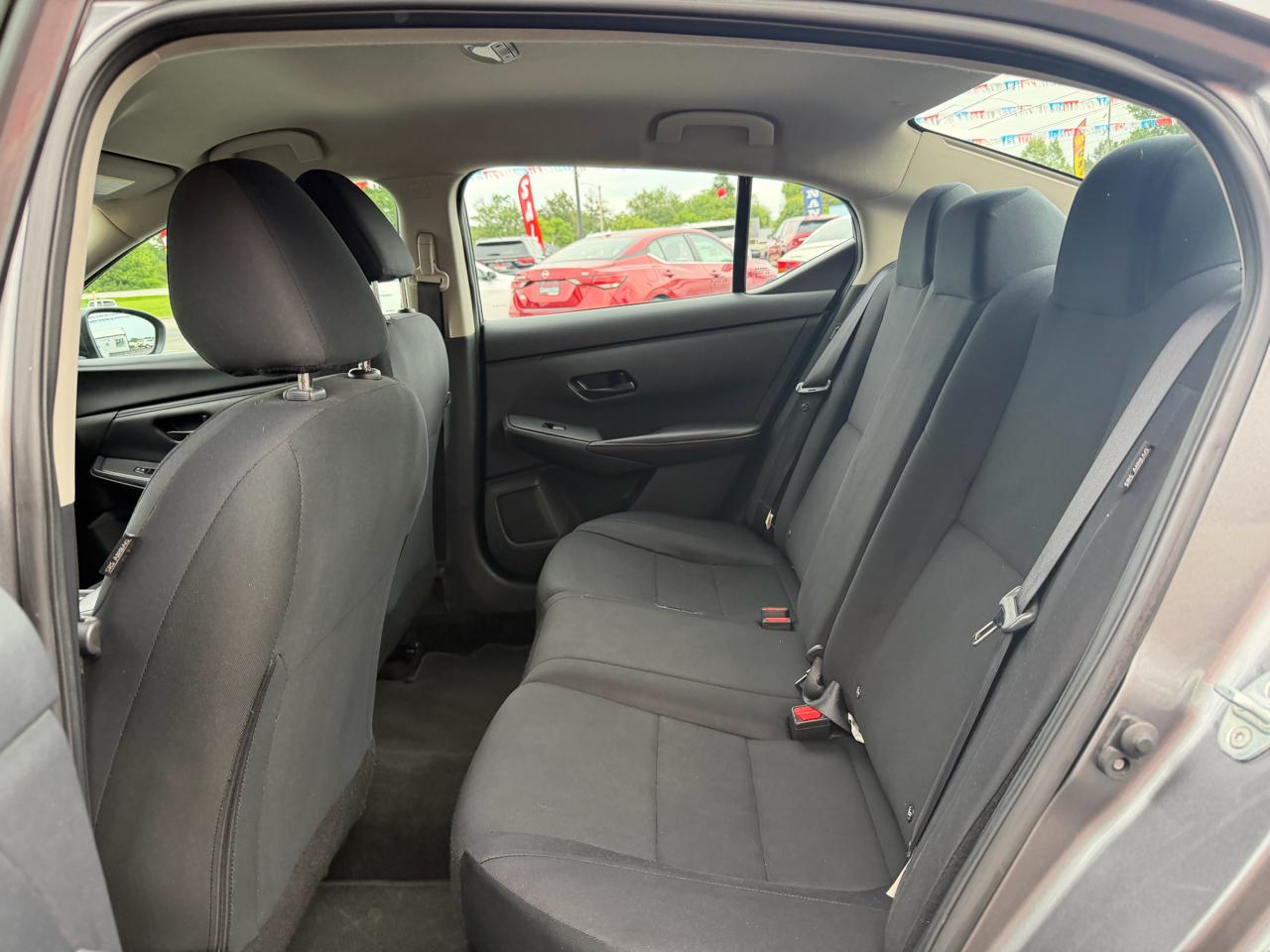 Nissan Sentra S CVT 2024