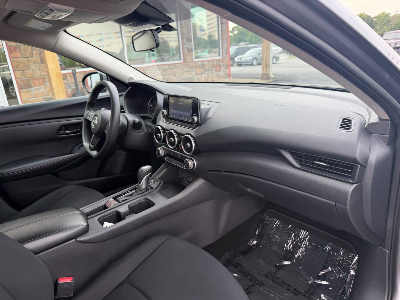 Nissan Sentra S CVT 2024