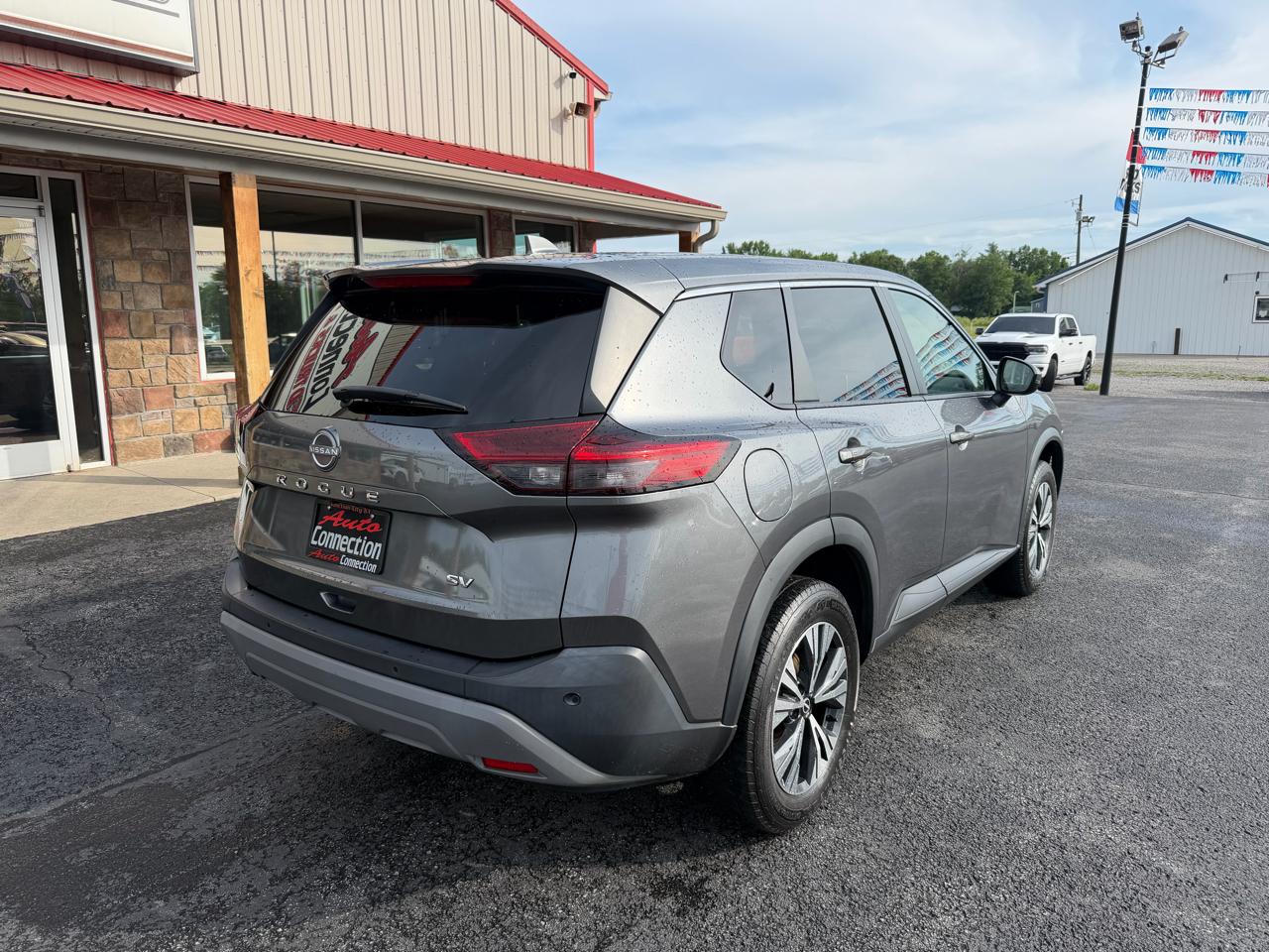 Nissan Rogue FWD SV 2022