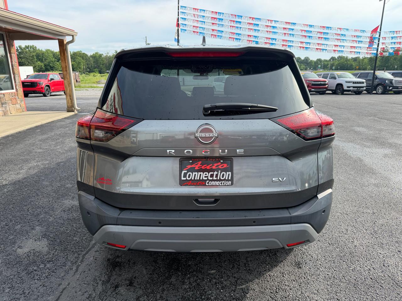 Nissan Rogue FWD SV 2022