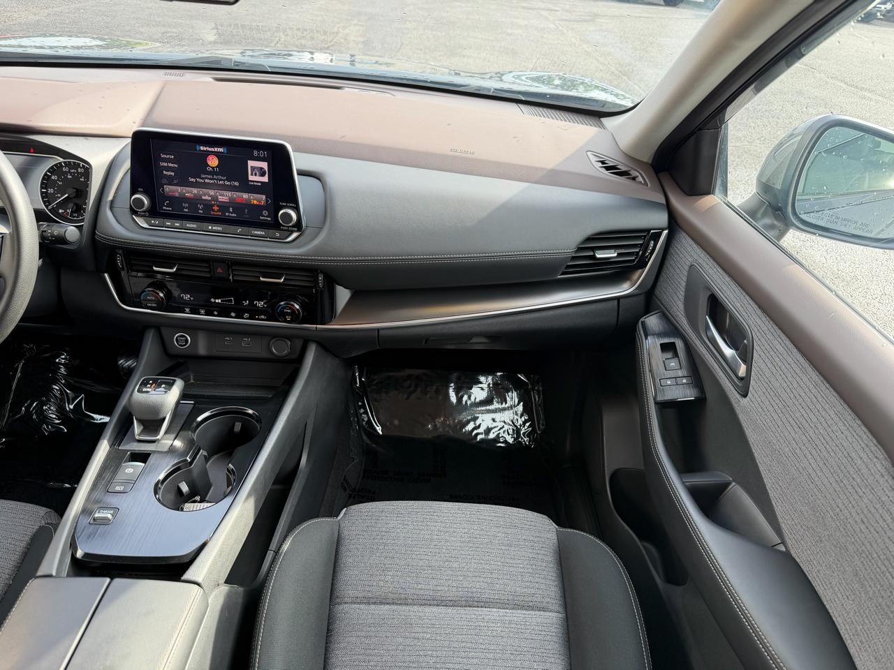 Nissan Rogue FWD SV 2022