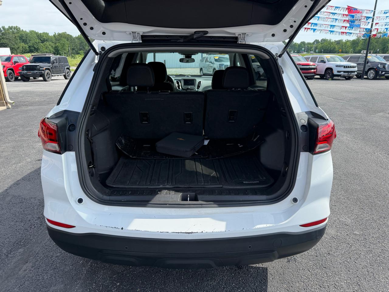 Chevrolet Equinox FWD 4dr LS w/1FL 2023