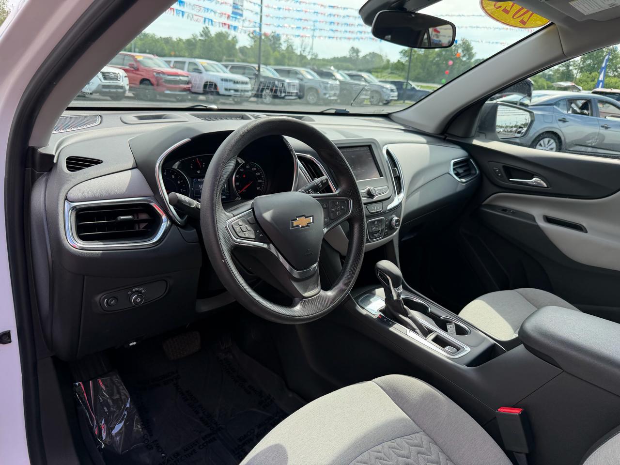 Chevrolet Equinox FWD 4dr LS w/1FL 2023