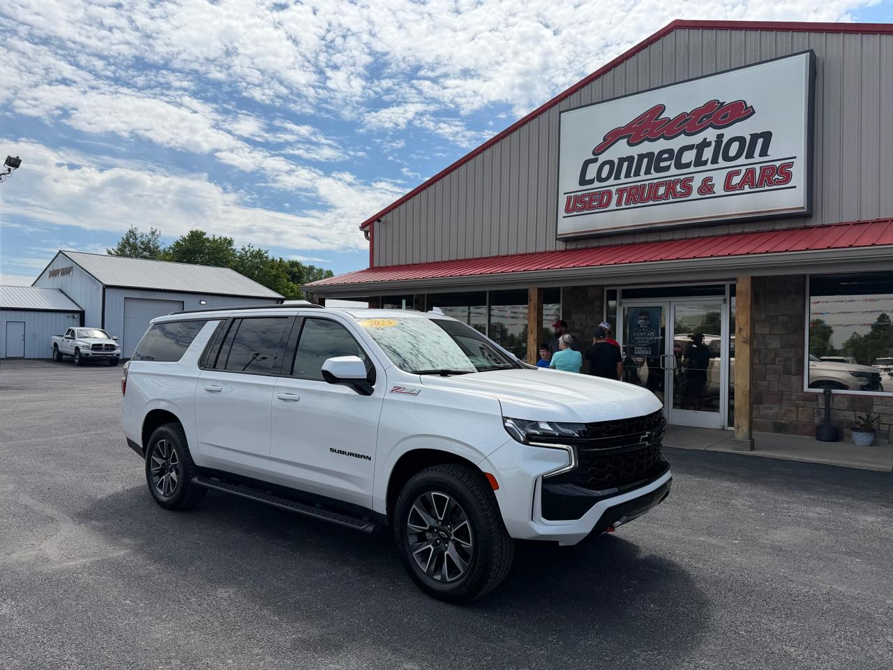 2023 Chevrolet Suburban 4WD 4dr Z71