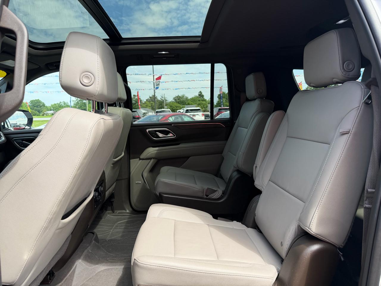 Chevrolet Suburban 4WD 4dr Z71 2023