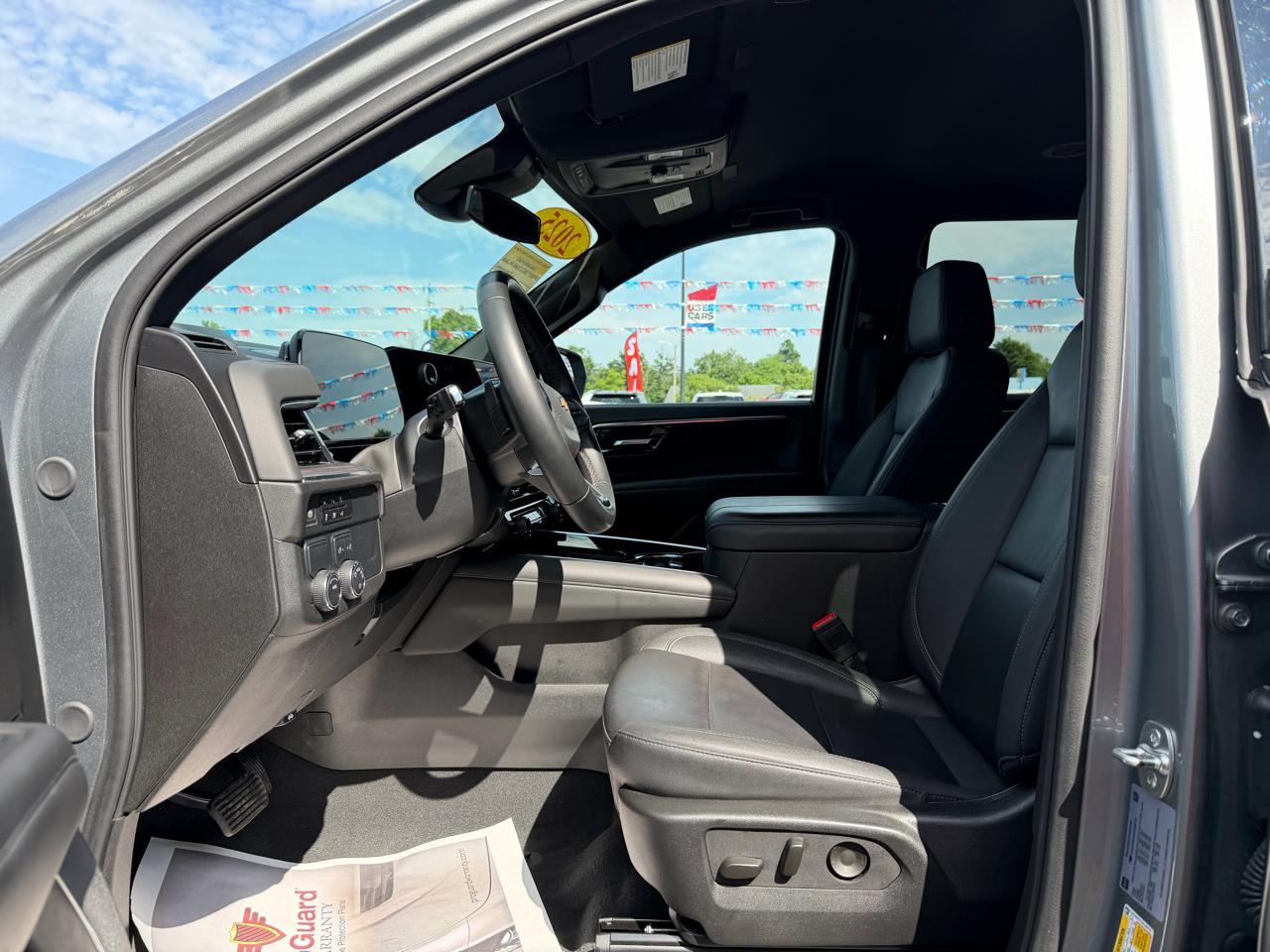 Chevrolet Tahoe 2WD 4dr LT 2025