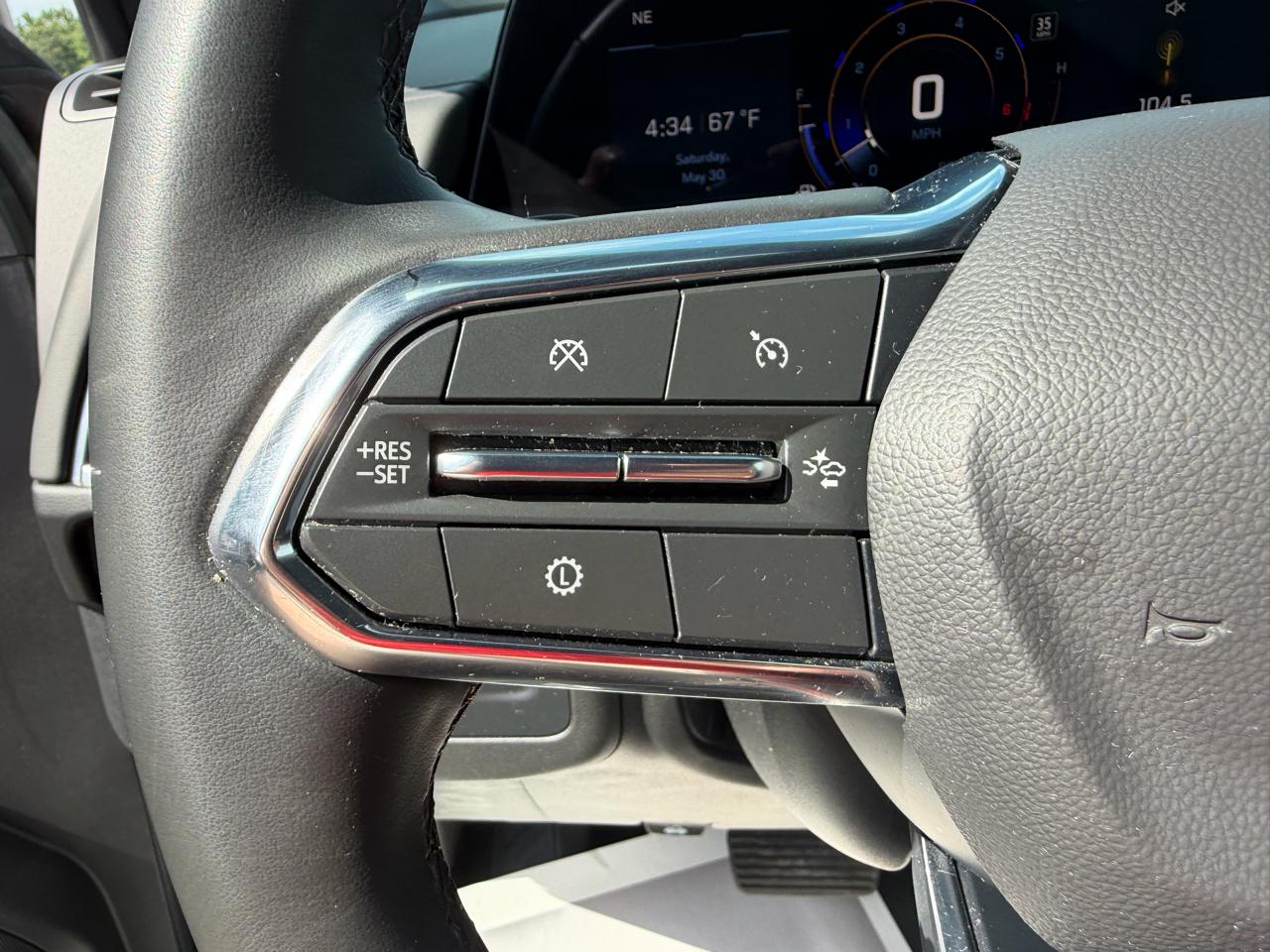 Chevrolet Tahoe 2WD 4dr LT 2025