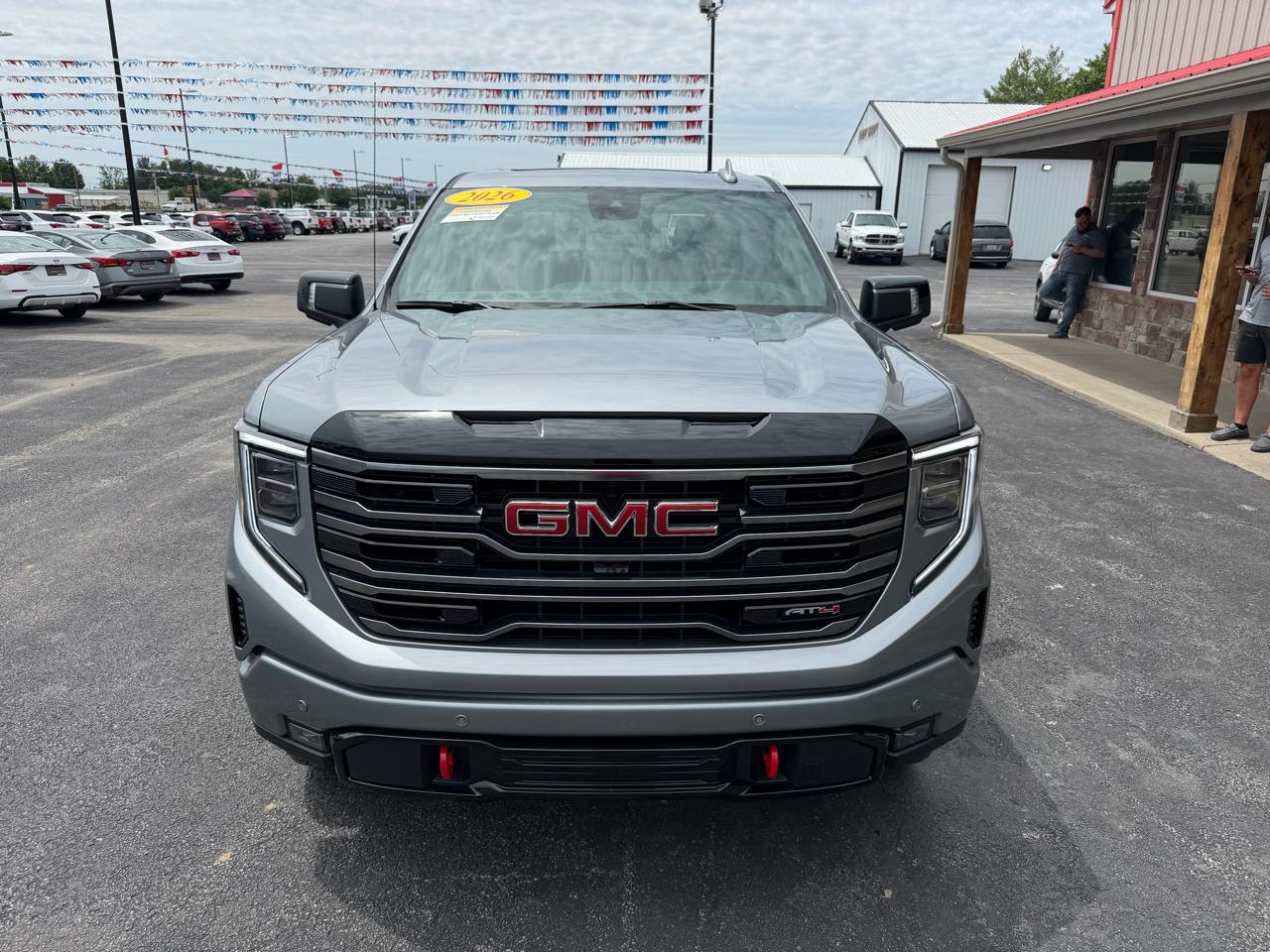GMC Sierra 1500 4WD Crew Cab 147" AT4 2026