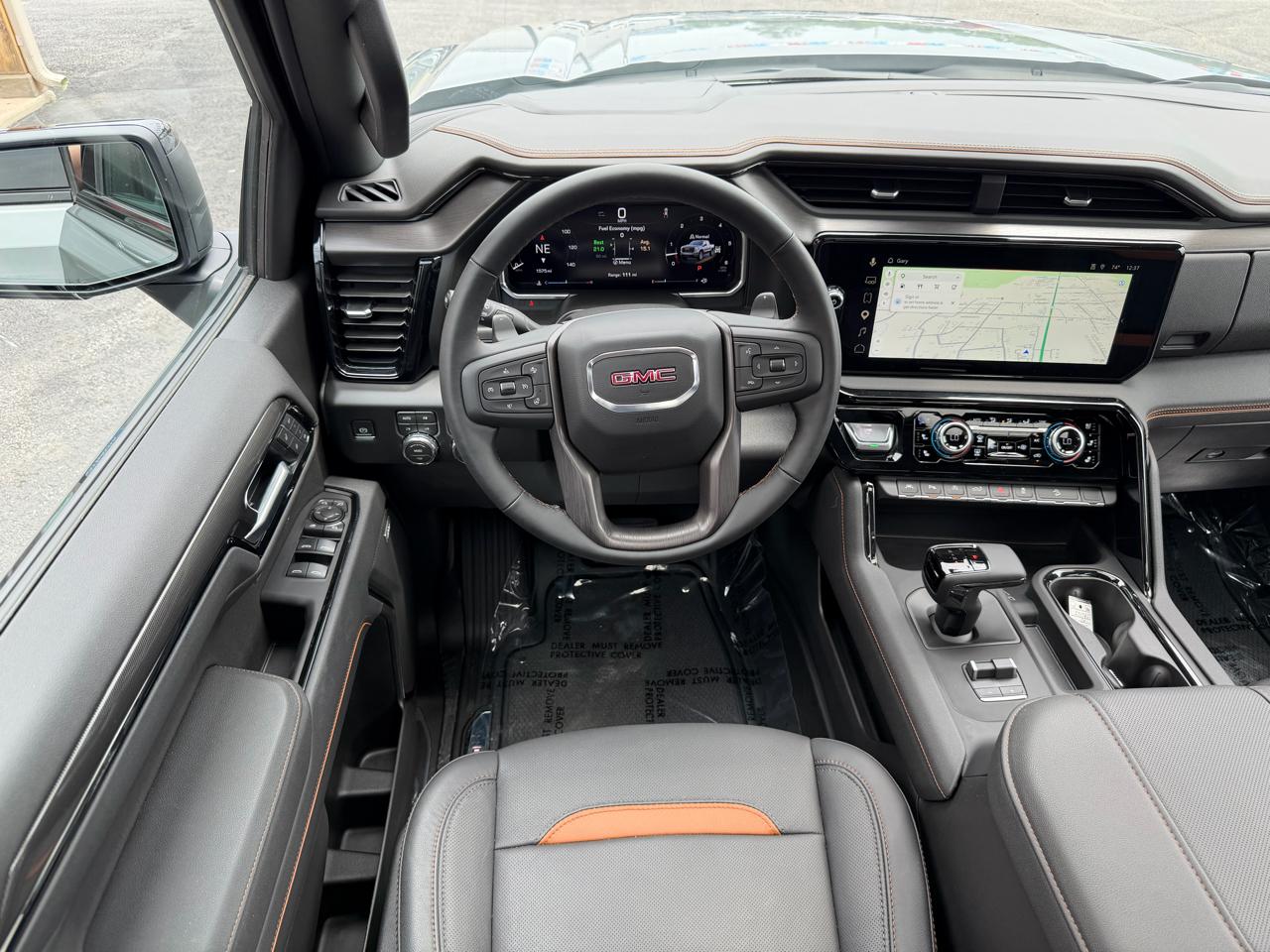 GMC Sierra 1500 4WD Crew Cab 147" AT4 2026