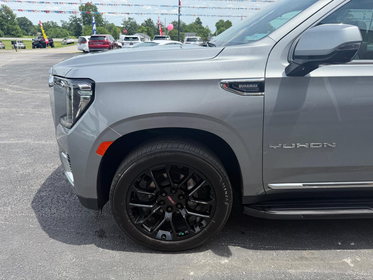 GMC Yukon XL 4WD 4dr SLT 2023