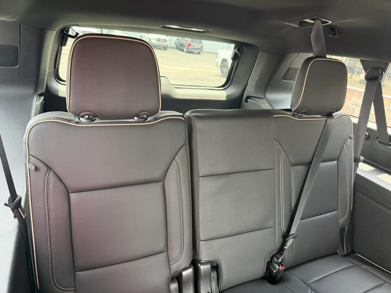 GMC Yukon XL 4WD 4dr SLT 2023